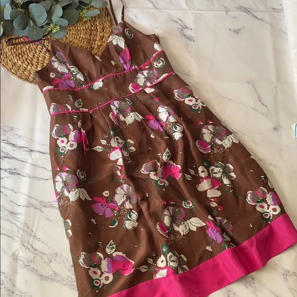 EUC- Guess floral silky dress - size 11-12 - Picture 1 of 7